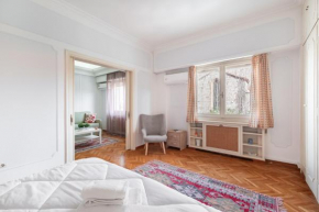 Super Central Apartment in Syntagma by Athenian Keys